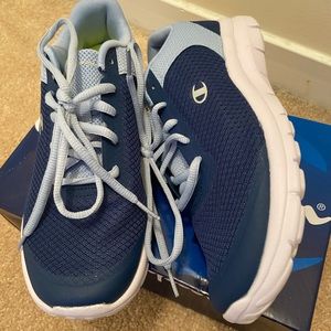 champion brand tennis shoes